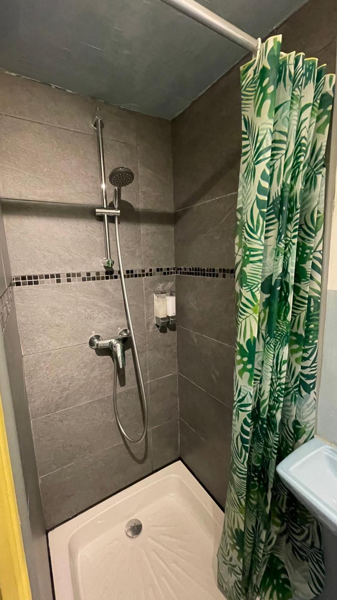 La Tropicale De Croix - Chambre D'Hotes 外观 照片